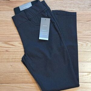 NEW Skinny Pants (never worn)